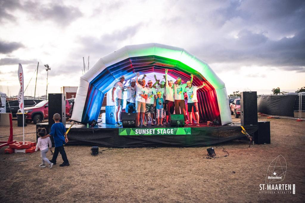 daily-prize-giving-souleyman-t-photography (3)