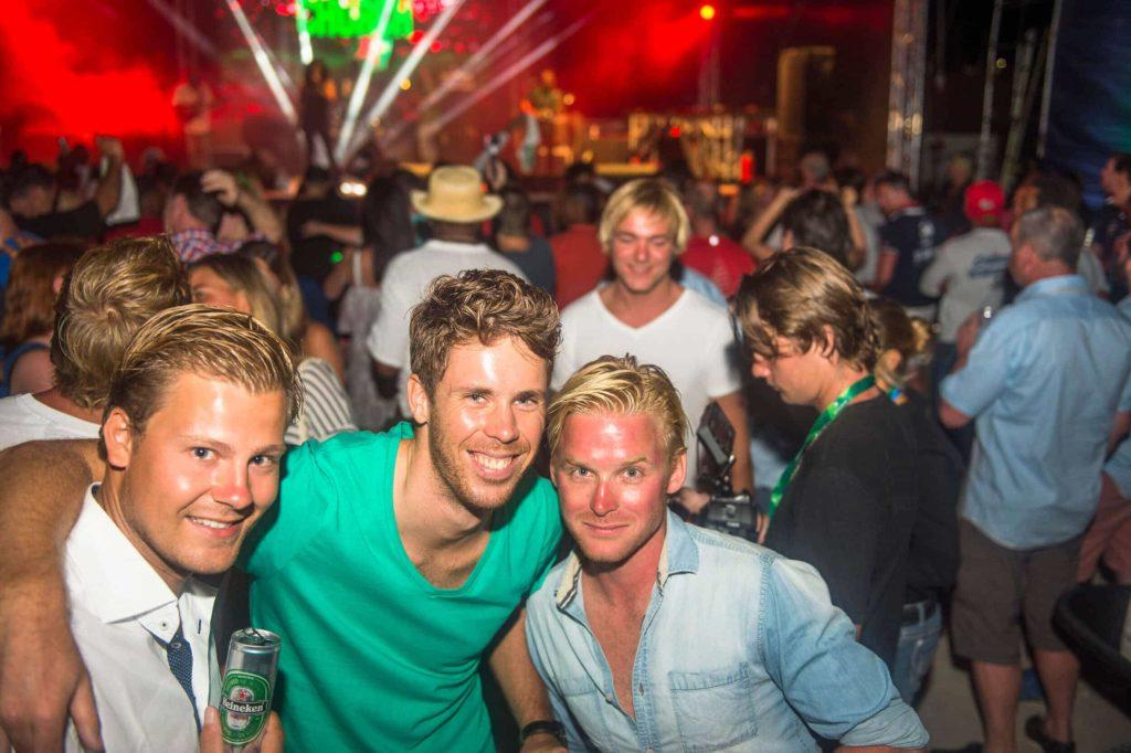 friday-party-come-sea-st-maarten-2016 (13)