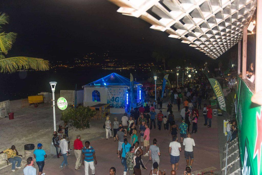friday-party-come-sea-st-maarten-2016 (6)