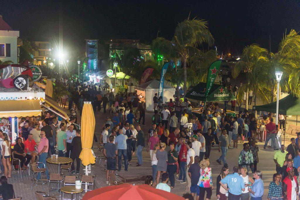 friday-party-come-sea-st-maarten-2016 (7)