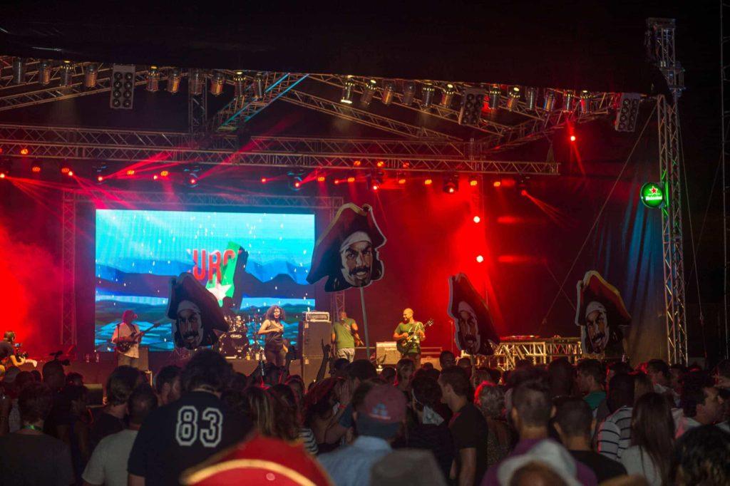 friday-party-come-sea-st-maarten-2016 (9)