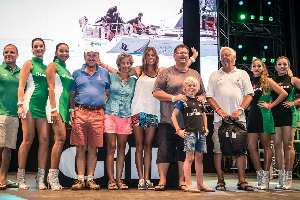 prize-giving-gill-commodore-s-cup (23)