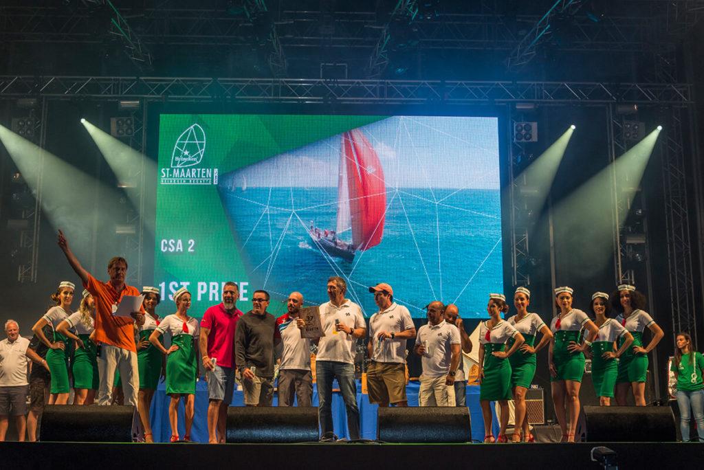 remise-des-prix-111-sur-158