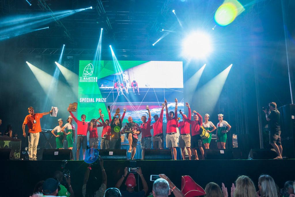 remise-des-prix-157-sur-158