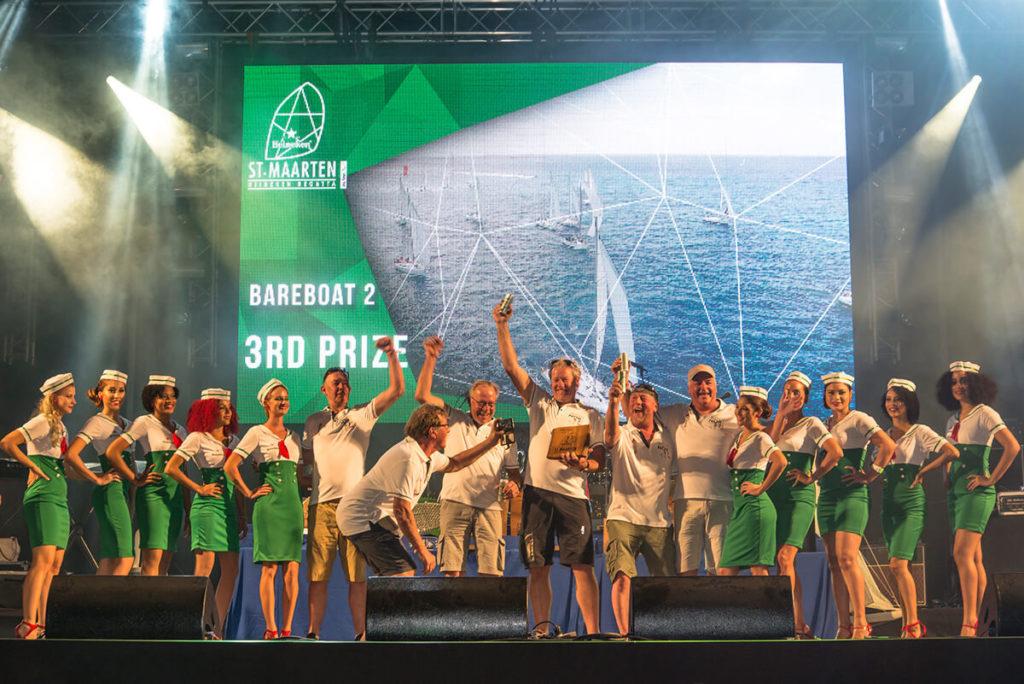 remise-des-prix-19-sur-158