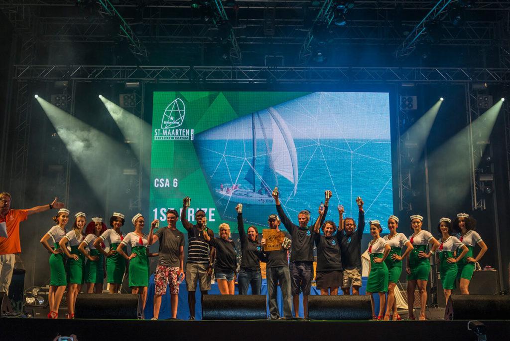 remise-des-prix-82-sur-158