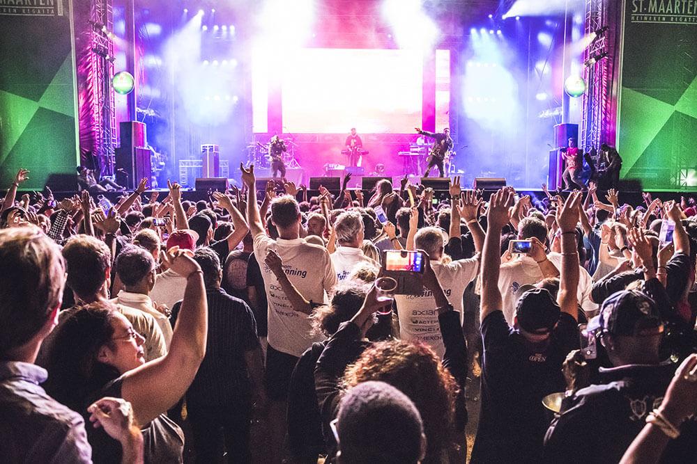 sunday-legendary-party (125)