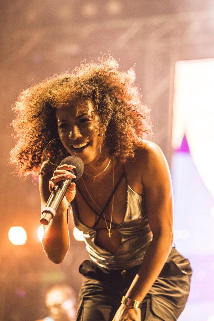 sunday-legendary-party (4)