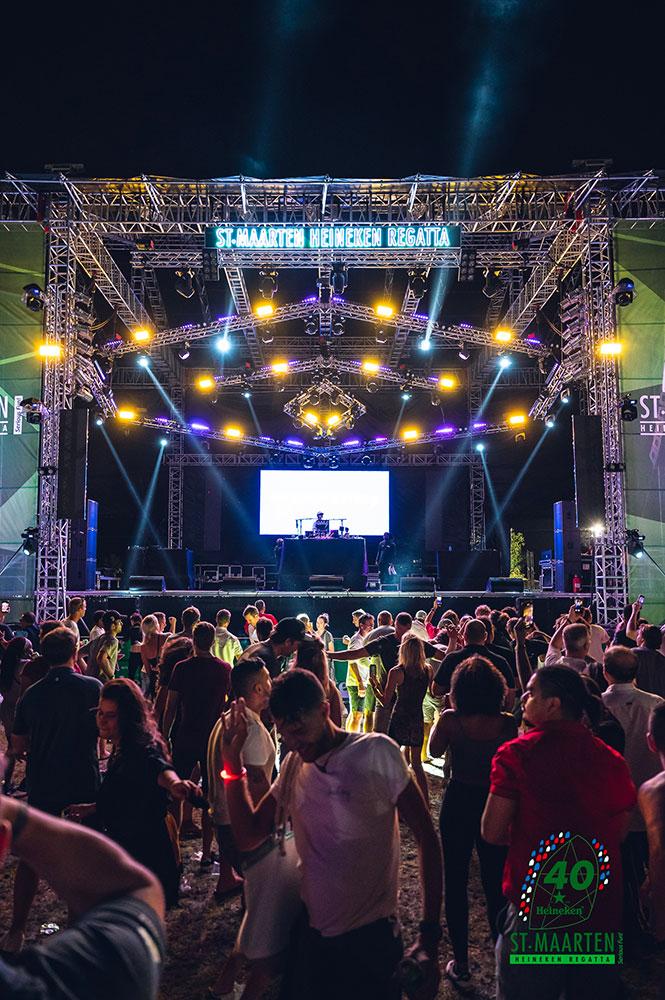 HK-REGATTA-40-THURSDAY-WIDE-ANGLE-5167