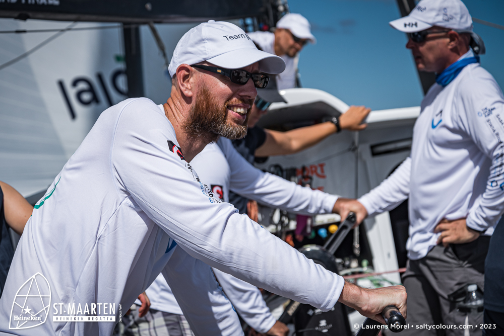 HR2023wed_©LaurensMorel_LMB0700_w