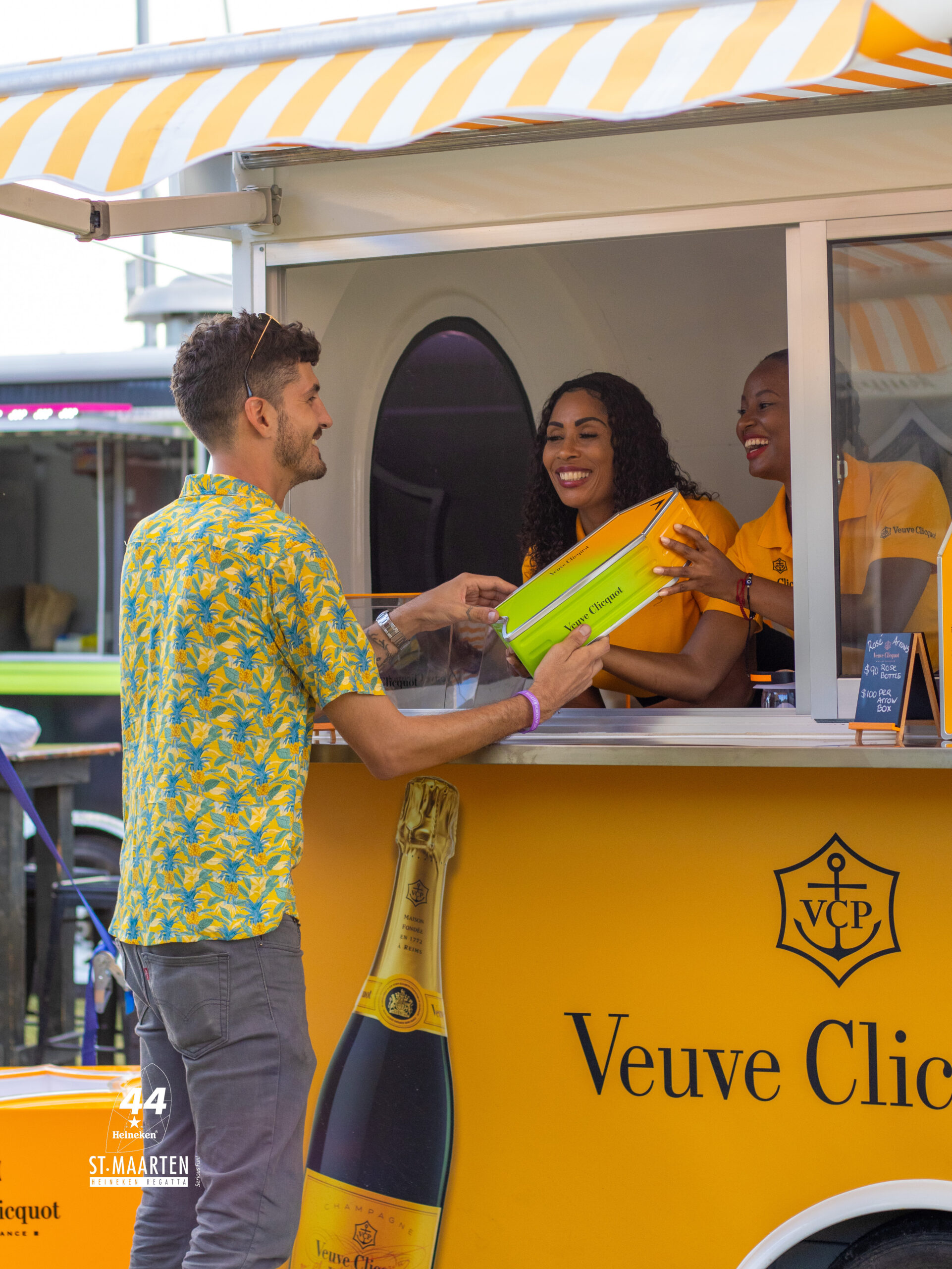 SMHR Day 1 Regatta Village_by_Digital Island (Watermarked)-37