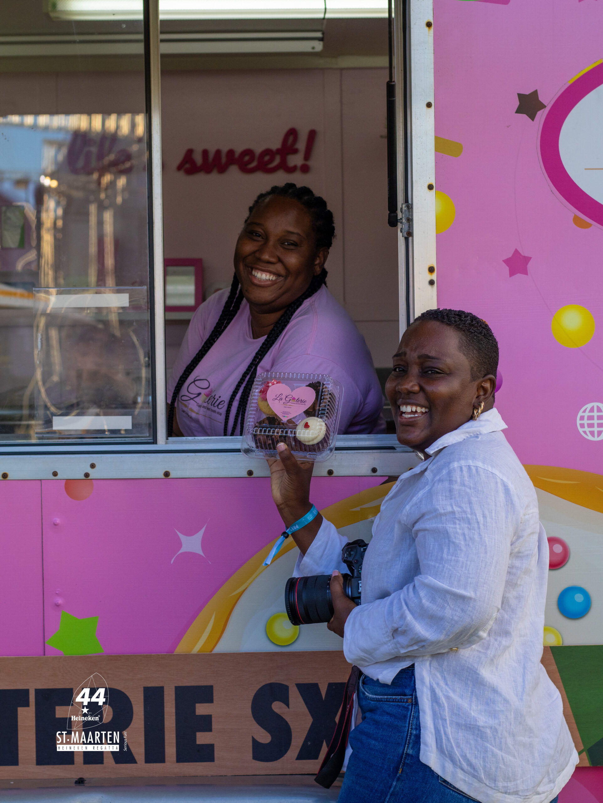 SMHR Day 1 Regatta Village_by_Digital Island (Watermarked)-55