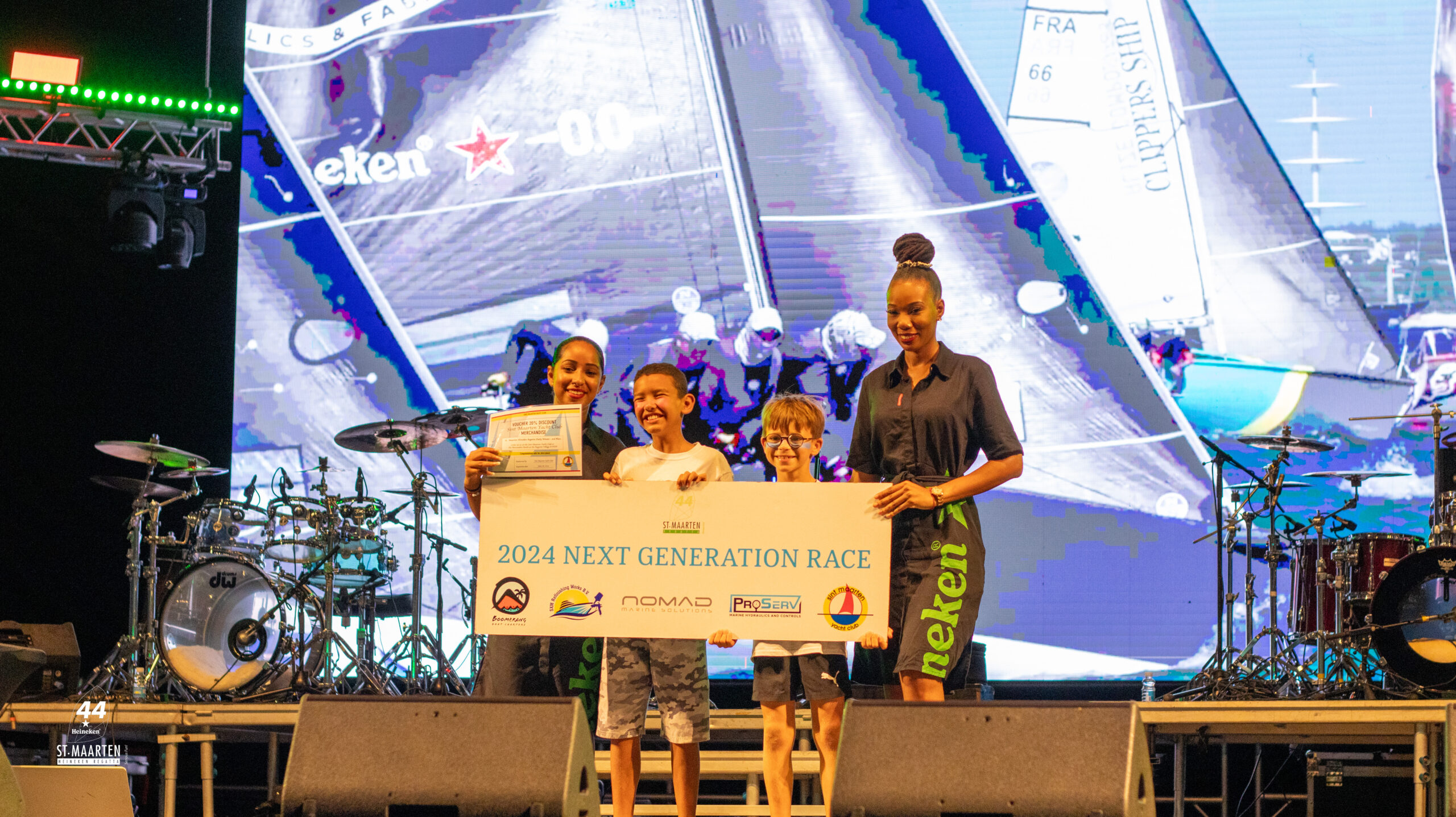 SMHR Day 3 Prize Giving_by_Digital Island (Watermarked)-15