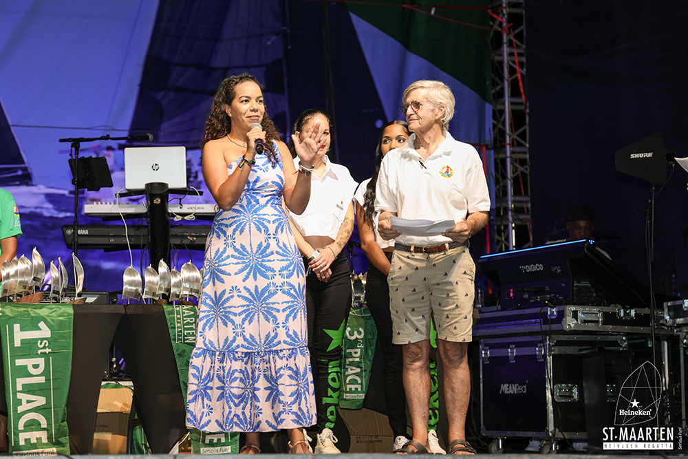 Day-4-Prizegiving-by-Digital-Island-055