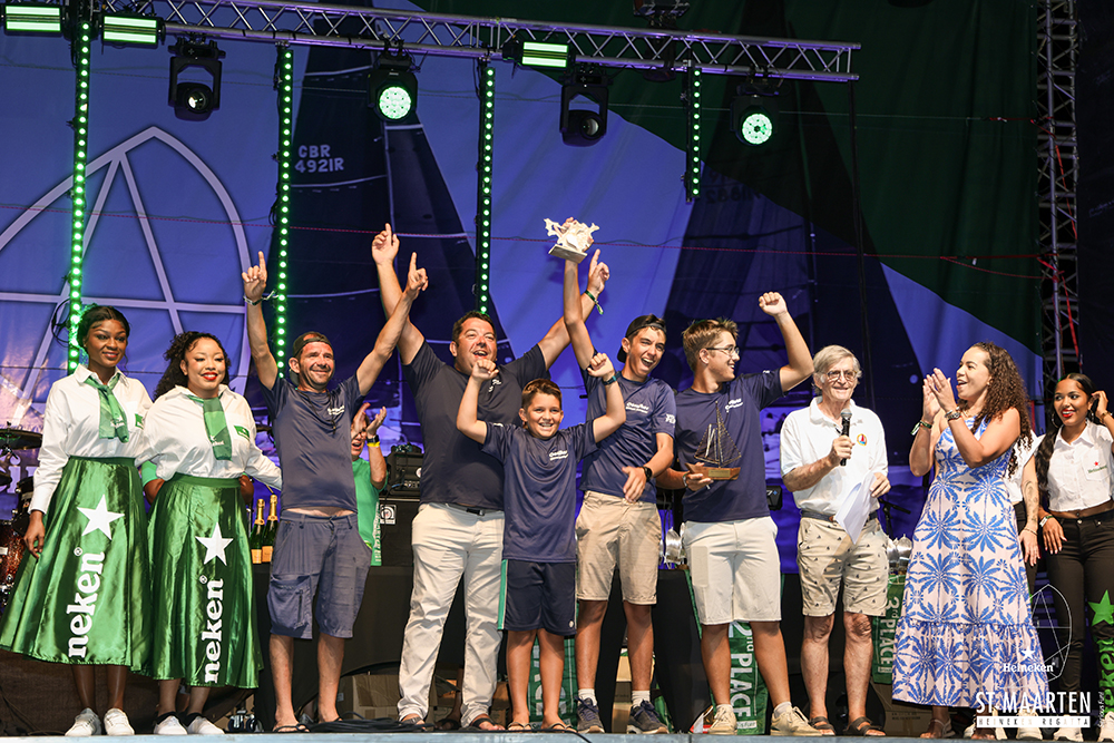 Day-4-Prizegiving-by-Digital-Island-056