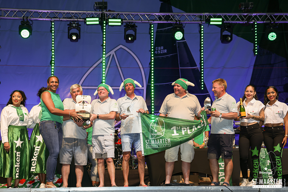 Day-4-Prizegiving-by-Digital-Island-078