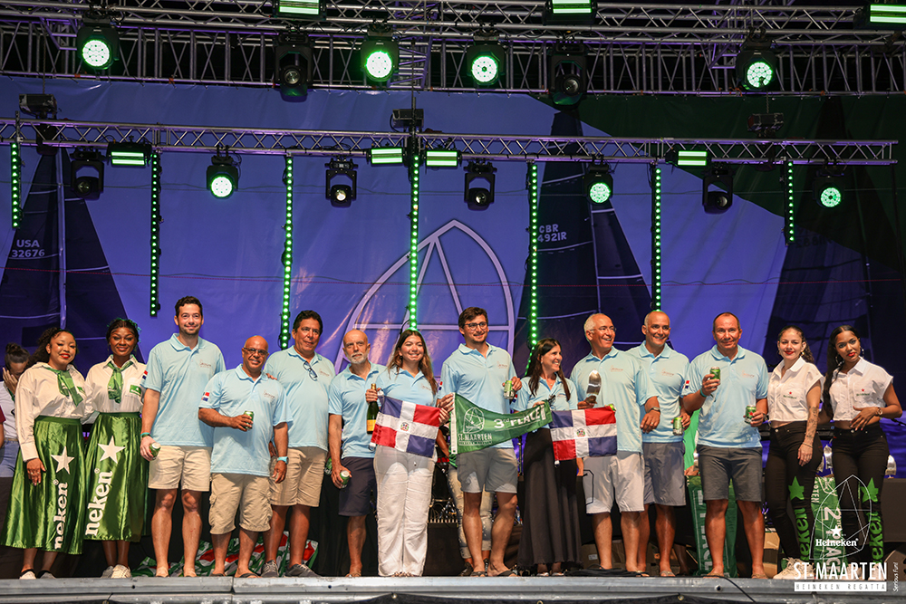 Day-4-Prizegiving-by-Digital-Island-091