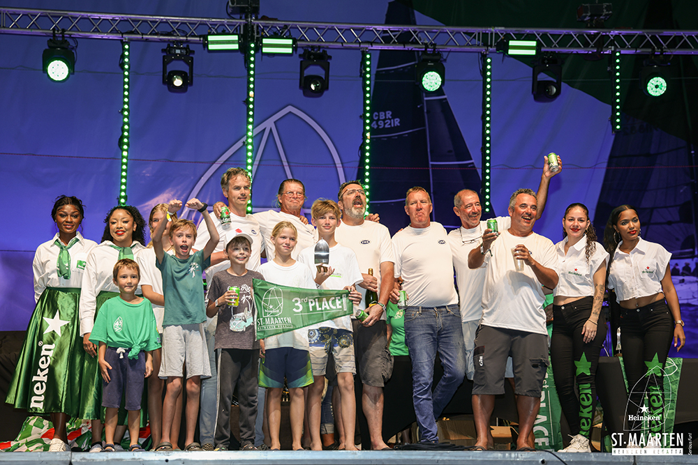 Day-4-Prizegiving-by-Digital-Island-098