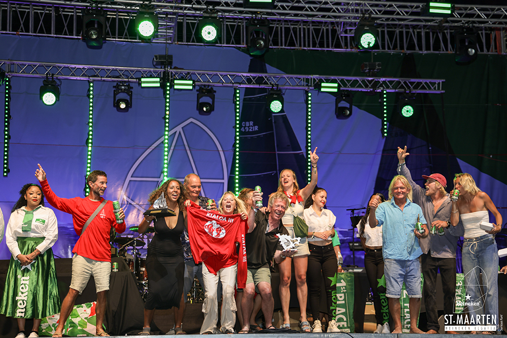 Day-4-Prizegiving-by-Digital-Island-105